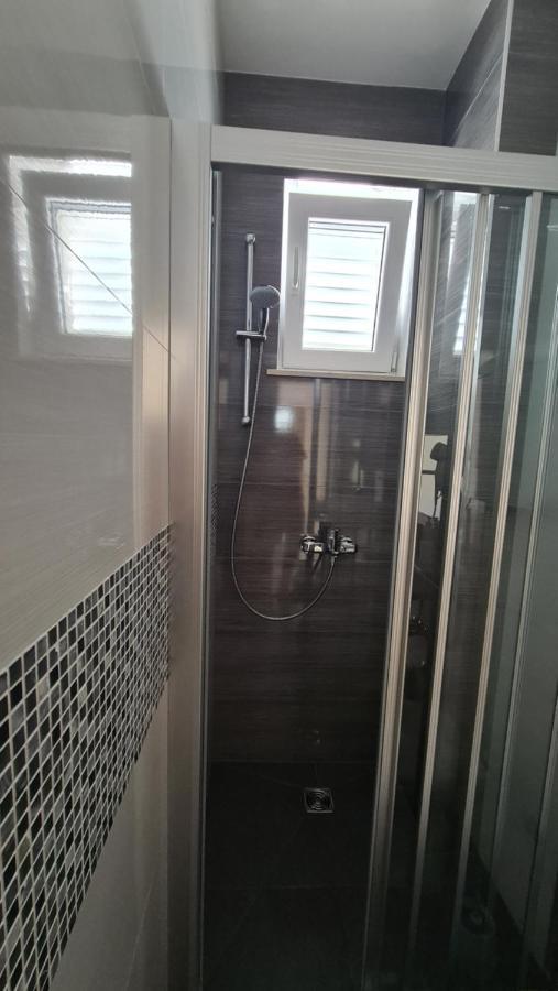 Studio Apartment Boksic Mlini Kültér fotó